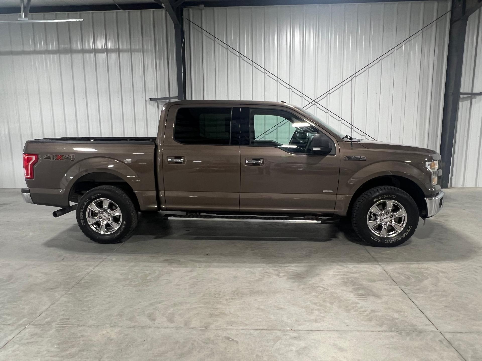 Used 2016 Ford F-150 XLT with VIN 1FTEW1EP5GKF49546 for sale in Kansas City