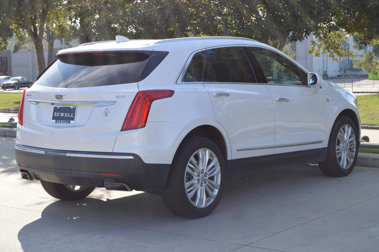 2018 Cadillac XT5 Vehicle Photo in Houston, TX 77090