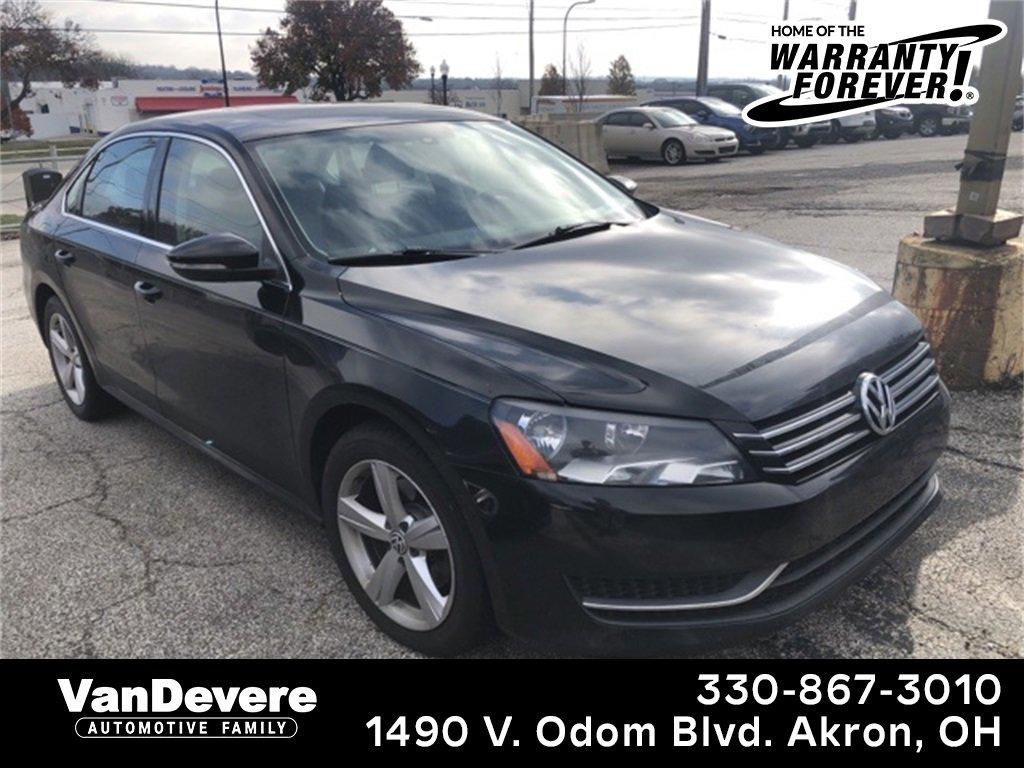 2012 Volkswagen Passat Vehicle Photo in AKRON, OH 44320-4088