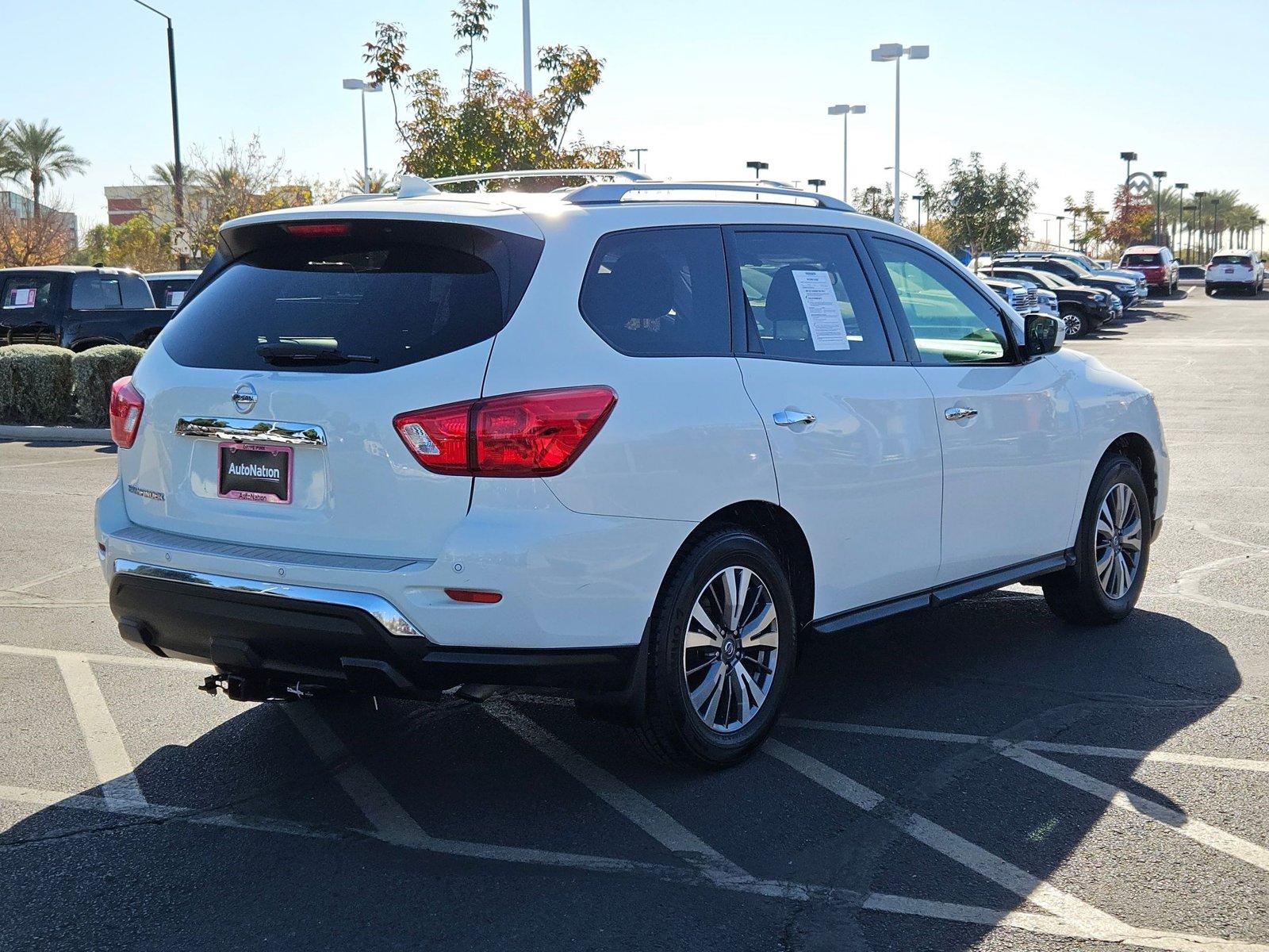 2020 Nissan Pathfinder Vehicle Photo in GILBERT, AZ 85297-0446