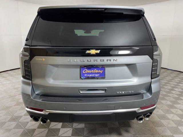 2025 Chevrolet Suburban Vehicle Photo in PHOENIX, AZ 85014-3381