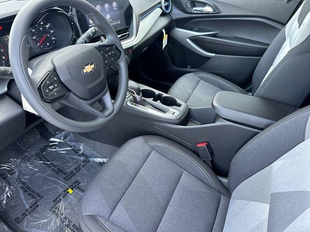 2025 Chevrolet Trax Vehicle Photo in RIVERSIDE, CA 92504-4106