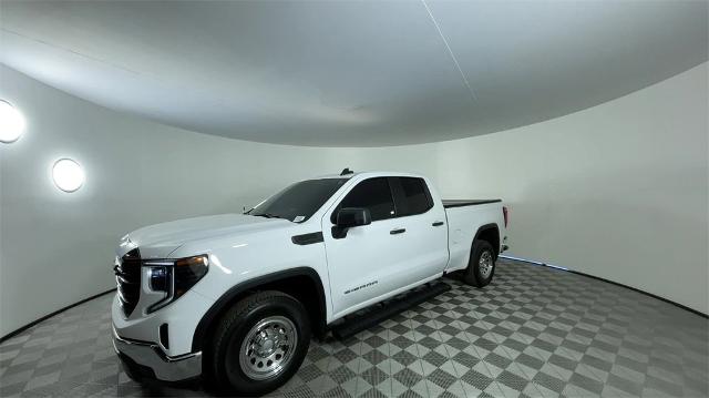 2024 GMC Sierra 1500 Vehicle Photo in GILBERT, AZ 85297-0402