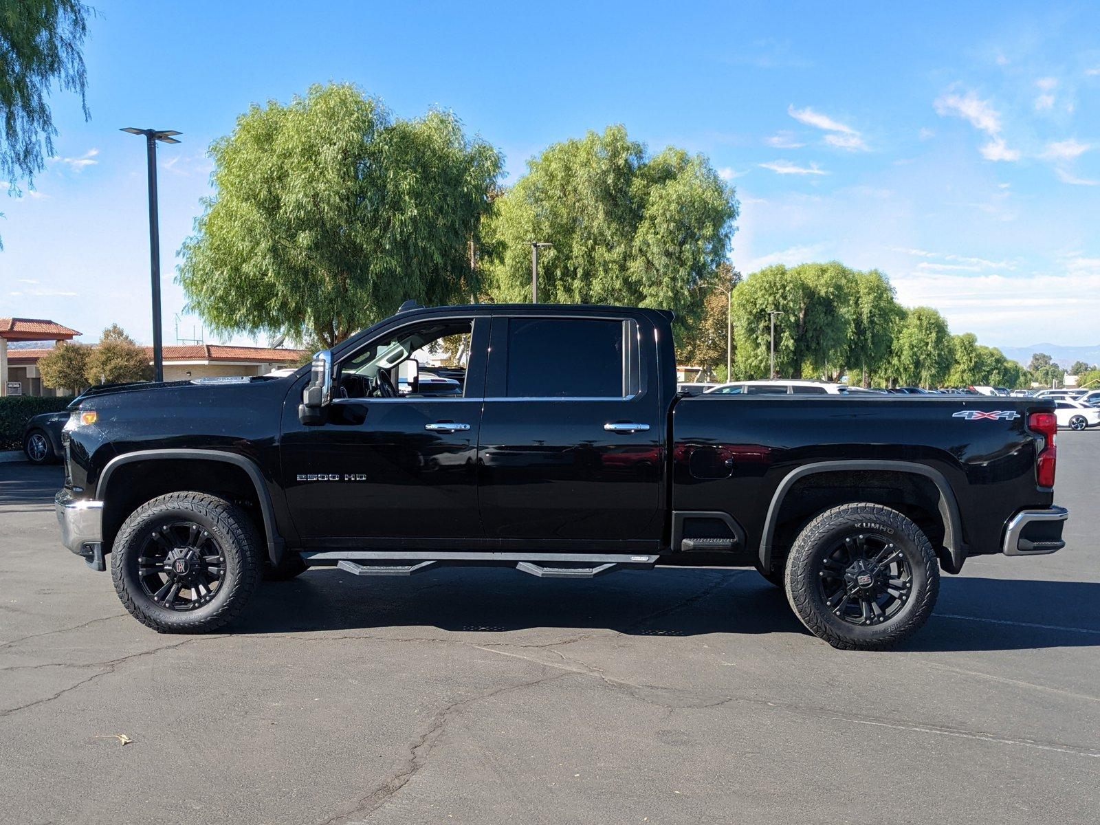 2020 Chevrolet Silverado 2500 HD Vehicle Photo in VALENCIA, CA 91355-1705