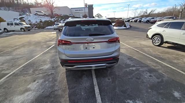 2022 Hyundai SANTA FE Vehicle Photo in Pleasant Hills, PA 15236