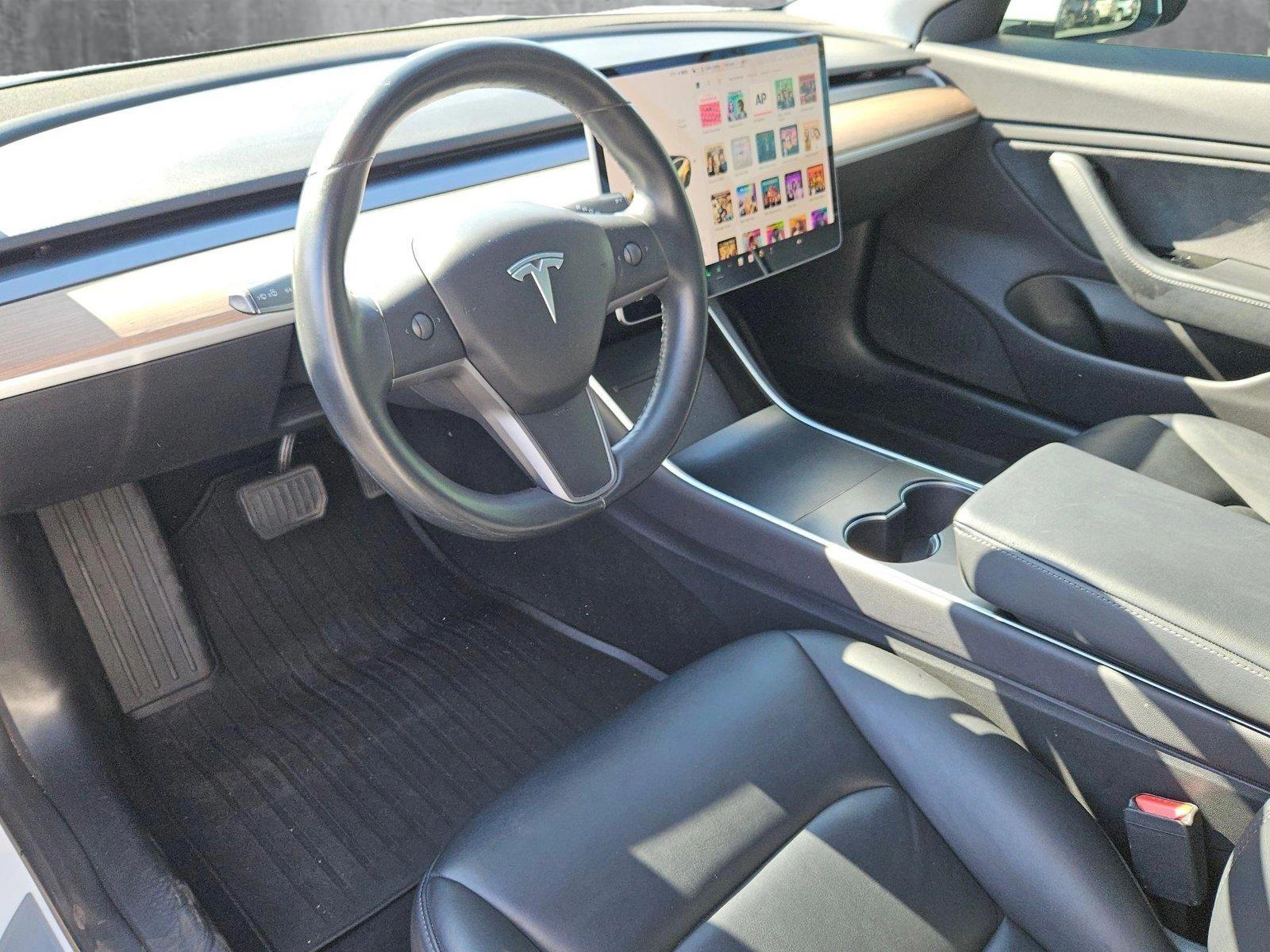 2019 Tesla Model 3 Vehicle Photo in GILBERT, AZ 85297-0446