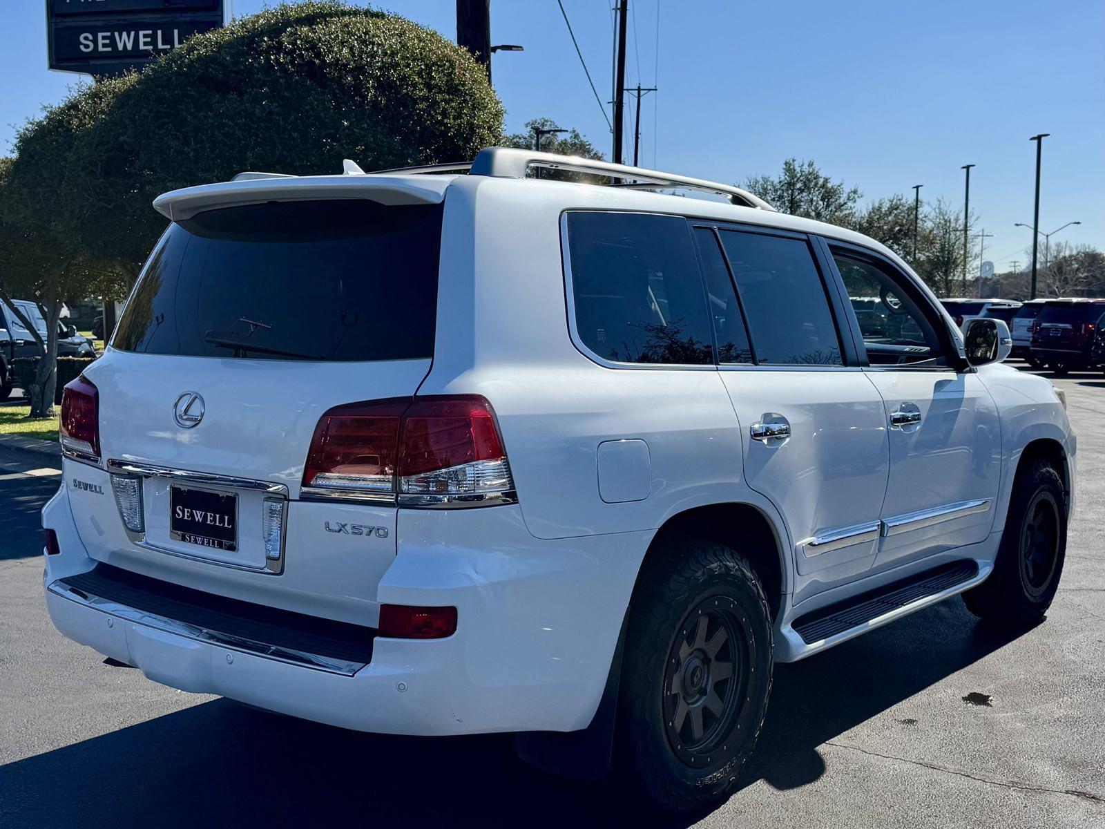 2014 Lexus LX 570 Vehicle Photo in DALLAS, TX 75209-3016