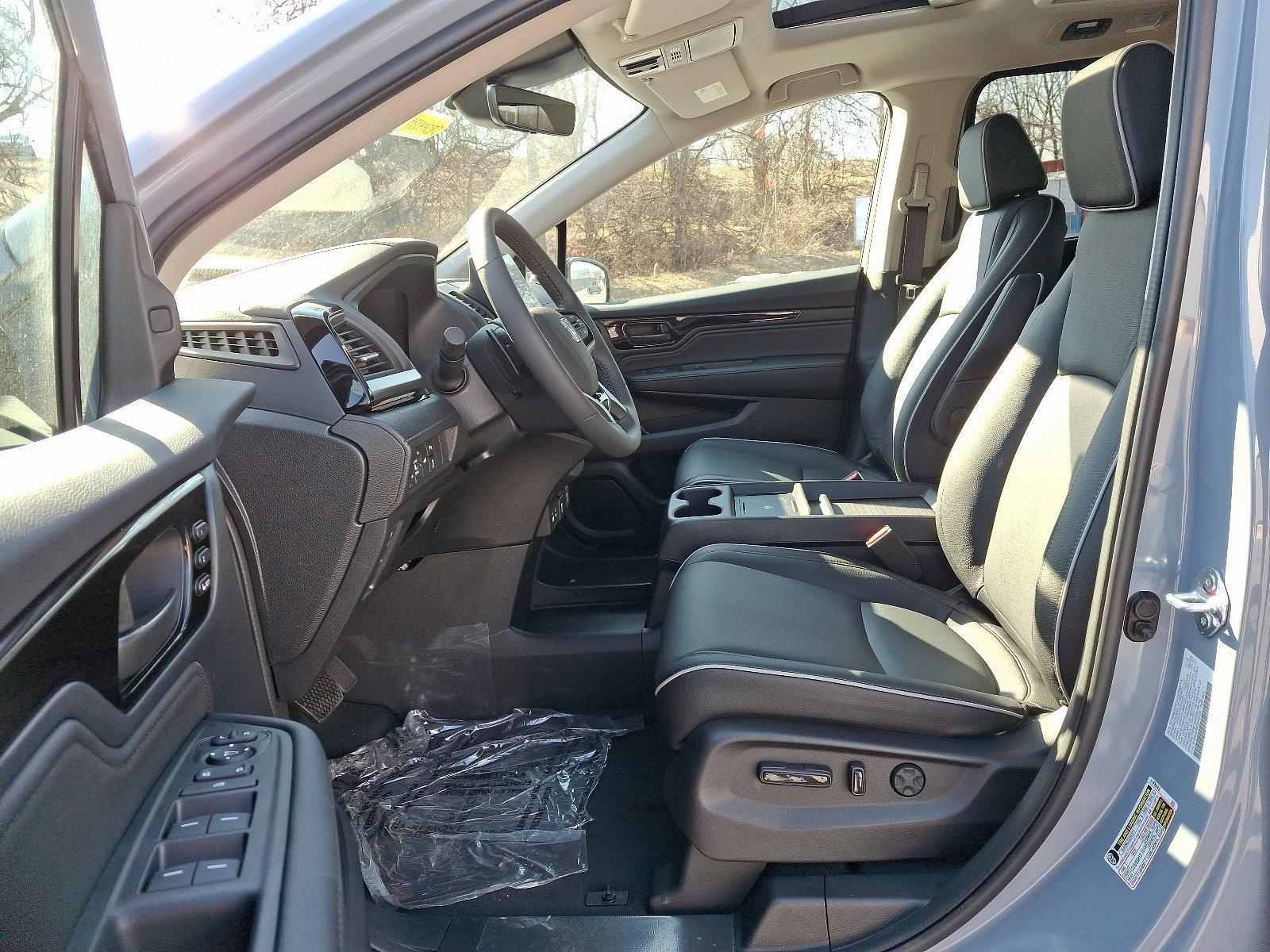 2025 Honda Odyssey Vehicle Photo in Harrisburg, PA 17111