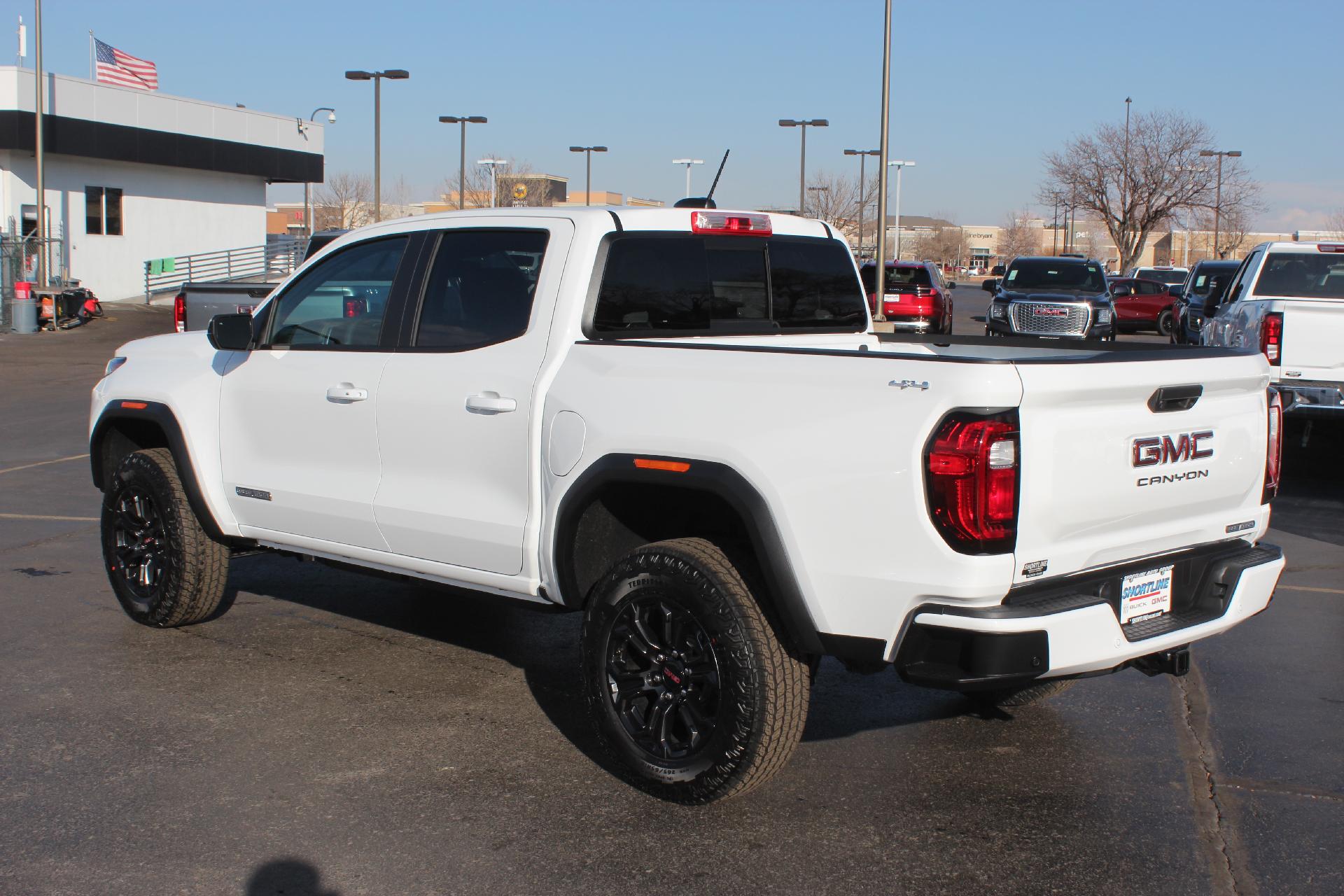 2025 GMC Canyon Vehicle Photo in AURORA, CO 80012-4011