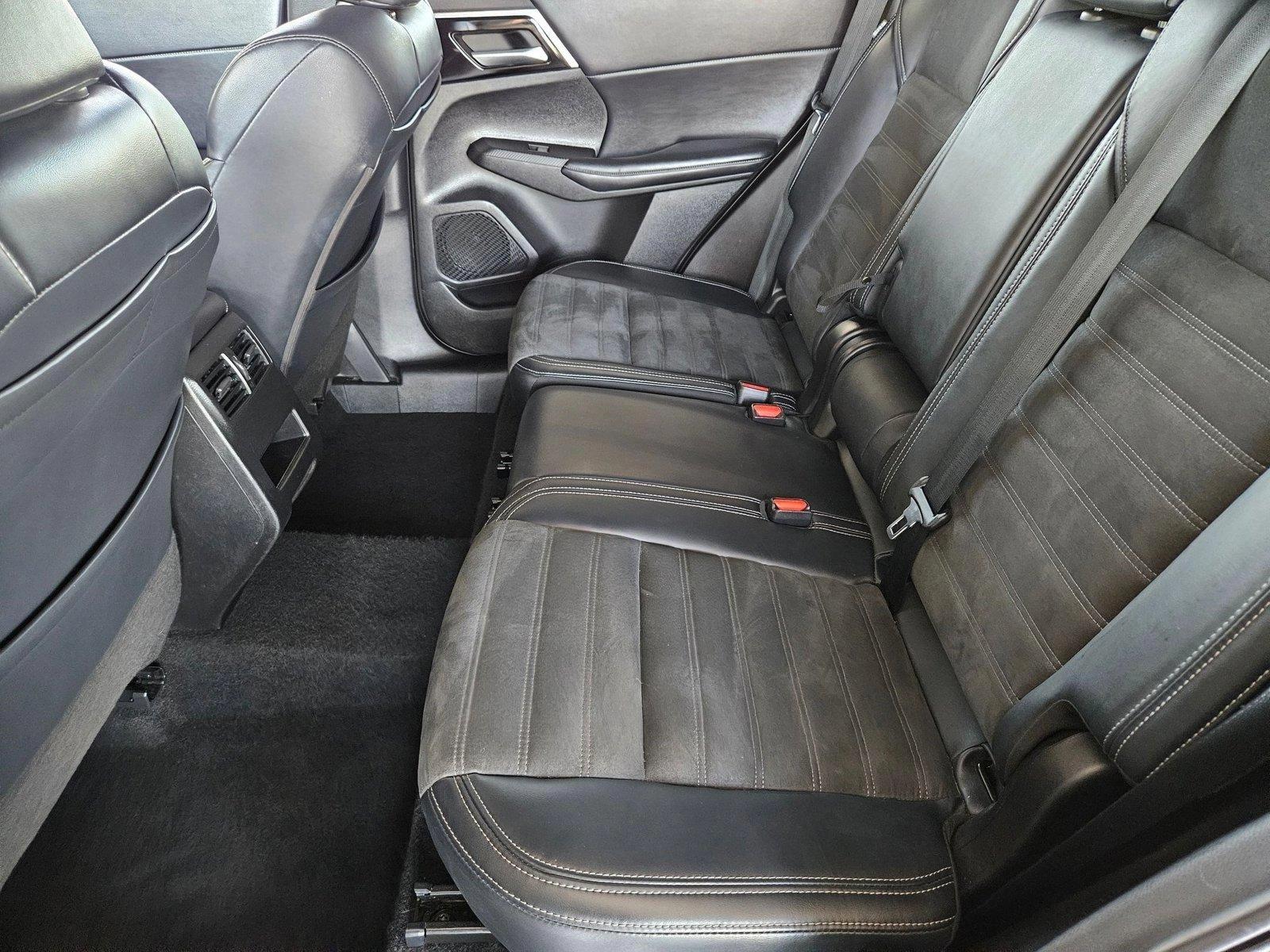 2024 Mitsubishi Outlander Vehicle Photo in Henderson, NV 89014