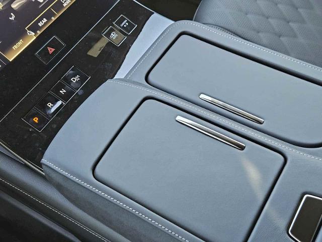 2025 INFINITI QX80 Vehicle Photo in Fort Worth, TX 76132
