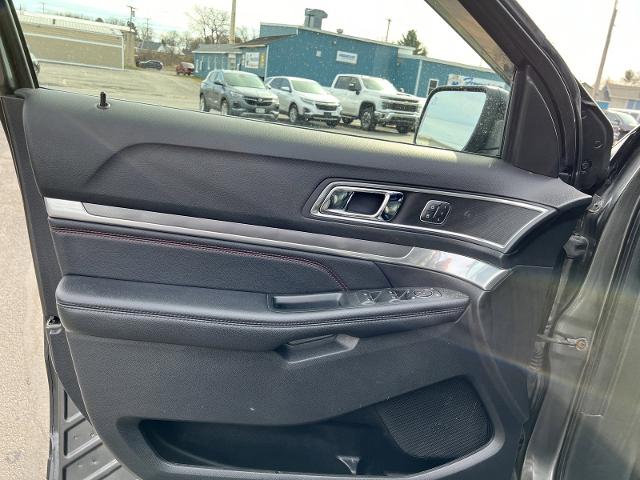 2019 Ford Explorer Vehicle Photo in MASSENA, NY 13662-2255