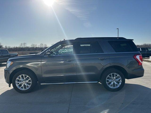Used 2021 Ford Expedition XLT with VIN 1FMJU1JT0MEA20938 for sale in Centralia, MO