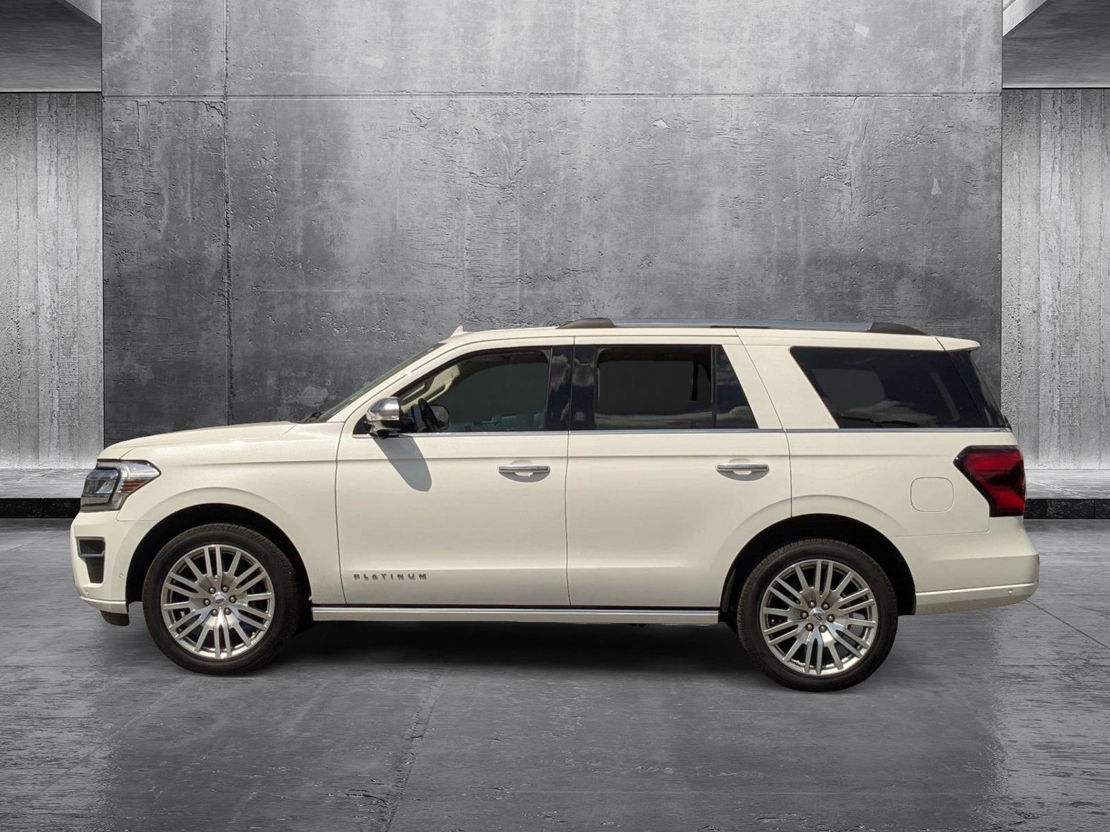 2024 Ford Expedition Vehicle Photo in St. Petersburg, FL 33713