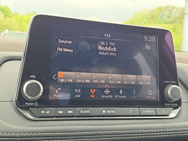 2022 Nissan Rogue Vehicle Photo in Pleasant Hills, PA 15236
