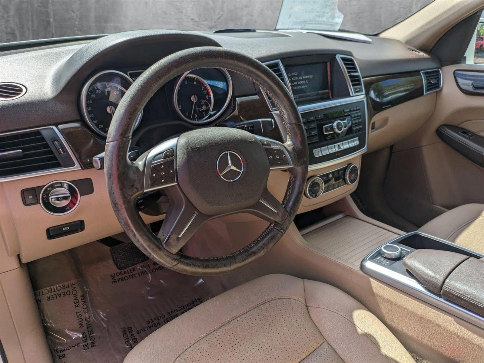 2015 Mercedes-Benz M-Class Vehicle Photo in GREENACRES, FL 33463-3207
