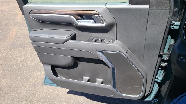 2025 Chevrolet Silverado 1500 Vehicle Photo in FLAGSTAFF, AZ 86001-6214