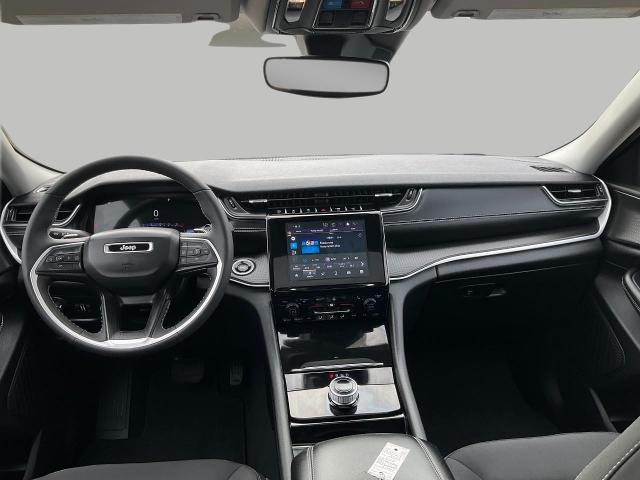 2023 Jeep Grand Cherokee L Vehicle Photo in Kaukauna, WI 54130