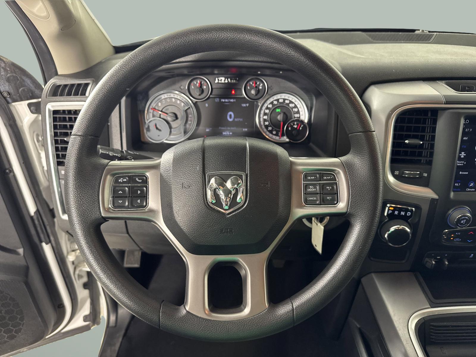 2023 Ram 1500 Classic Vehicle Photo in GEORGETOWN, TX 78626-7508