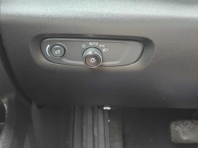 2023 Chevrolet Traverse Vehicle Photo in DENTON, TX 76210-9321