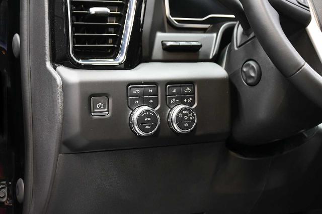 2023 GMC Sierra 1500 Vehicle Photo in DALLAS, TX 75235