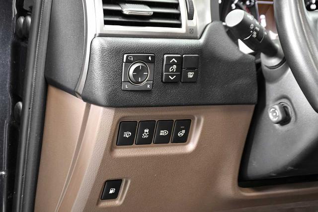 2023 Lexus GX 460 Vehicle Photo in DALLAS, TX 75235