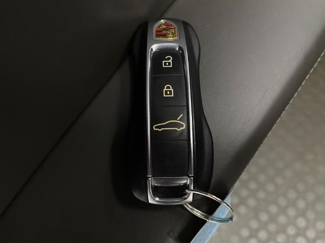 2020 Porsche Panamera Vehicle Photo in Appleton, WI 54913