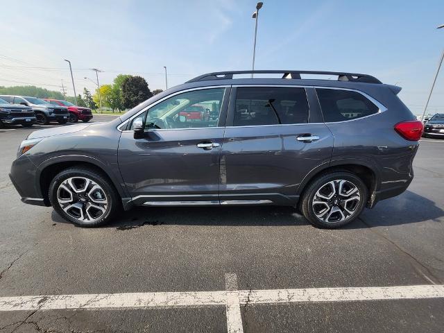 2023 Subaru Ascent Vehicle Photo in GREEN BAY, WI 54304-5303