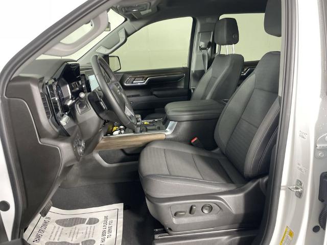 2024 Chevrolet Silverado 1500 Vehicle Photo in GILBERT, AZ 85297-0402