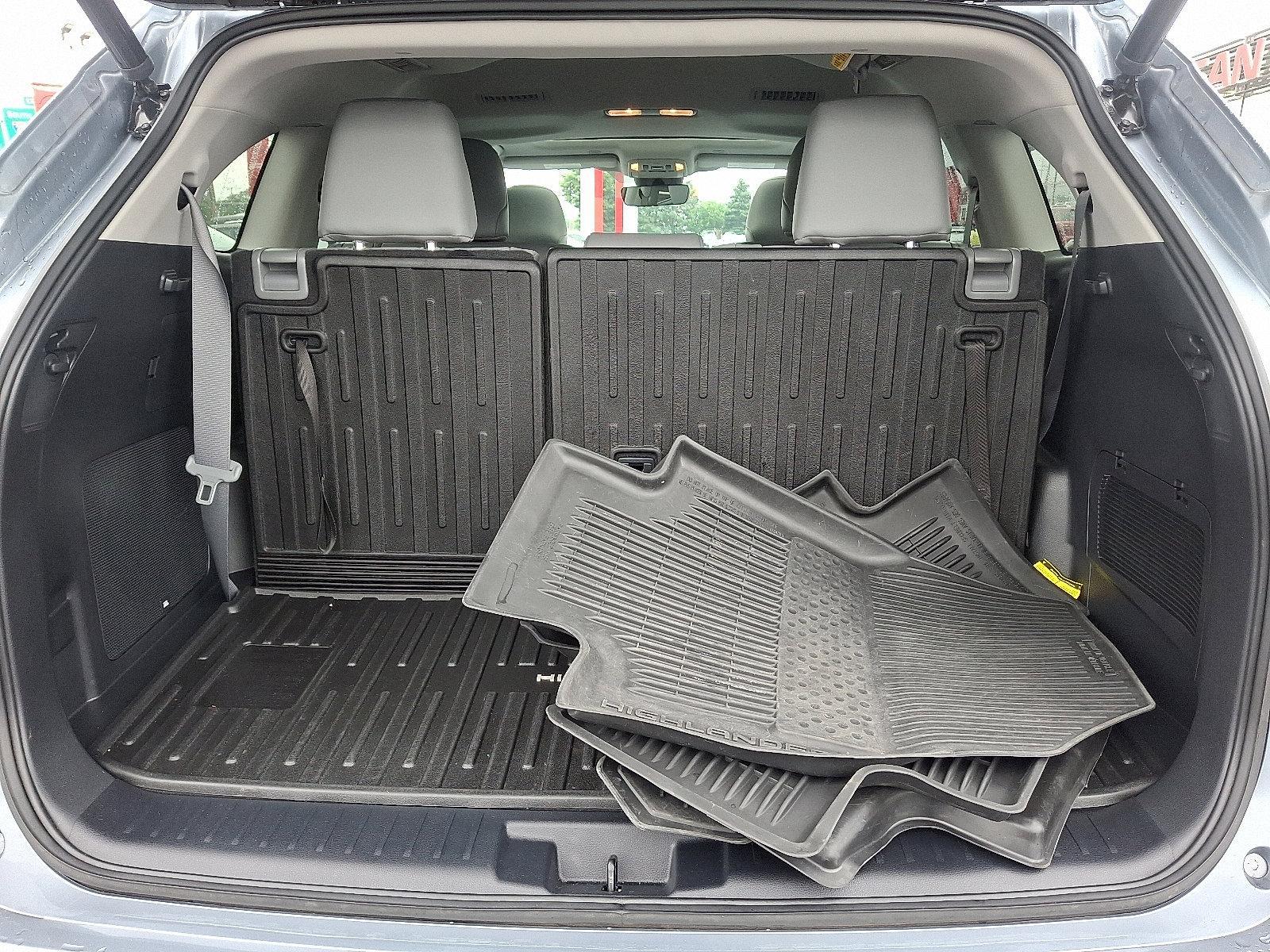 2023 Toyota Highlander Vehicle Photo in Harrisburg, PA 17111-1033