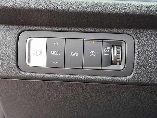 2024 Chevrolet Traverse Vehicle Photo in DANBURY, CT 06810-5034