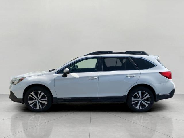 2018 Subaru Outback Vehicle Photo in APPLETON, WI 54914-4656