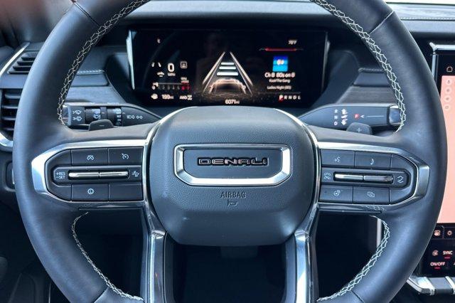2024 GMC Acadia Vehicle Photo in STOCKTON, CA 95212-2838