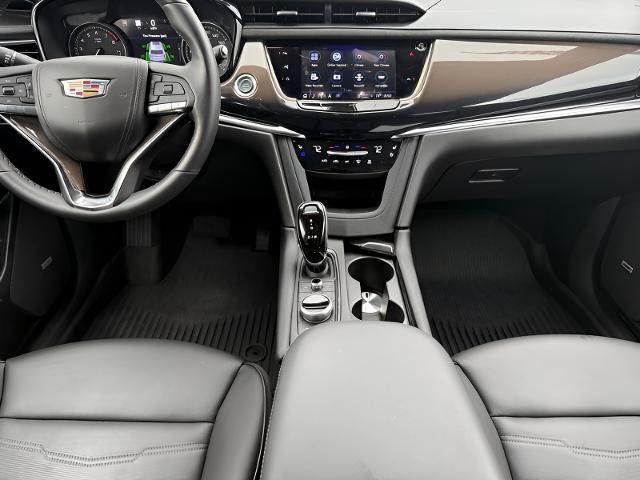 2024 Cadillac XT6 Vehicle Photo in MADISON, WI 53713-3220