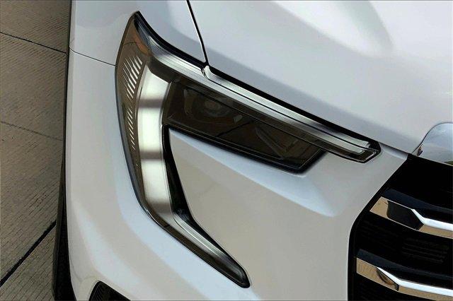 2025 GMC Acadia Vehicle Photo in TOPEKA, KS 66609-0000