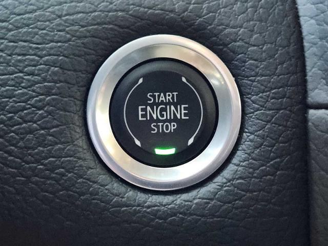 2024 GMC Yukon XL Vehicle Photo in DENTON, TX 76210-9321