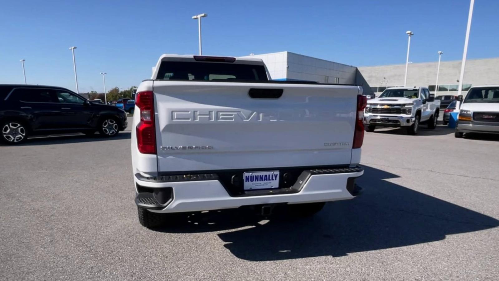 2024 Chevrolet Silverado 1500 Vehicle Photo in BENTONVILLE, AR 72712-4322