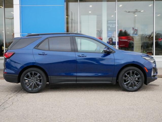 Certified 2022 Chevrolet Equinox RS with VIN 3GNAXWEV4NS142091 for sale in Maplewood, Minnesota