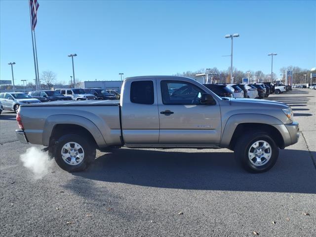 Used 2006 Toyota Tacoma PreRunner with VIN 5TETX62N26Z274216 for sale in Clarksville, TN