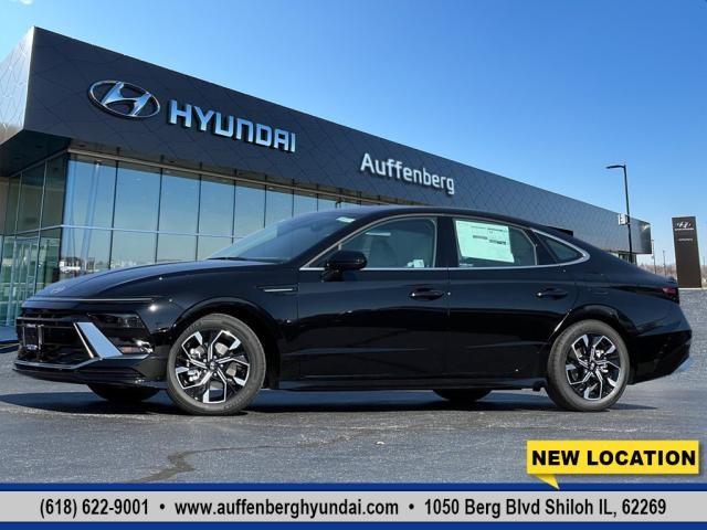 2025 Hyundai SONATA Vehicle Photo in Shiloh, IL 62269