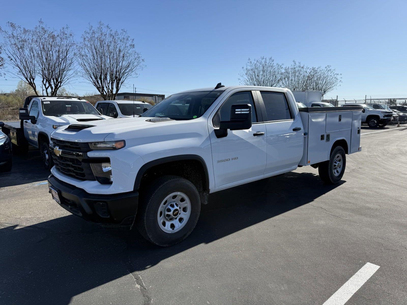 2024 Chevrolet Silverado 3500 HD Vehicle Photo in GEORGETOWN, TX 78626-7508