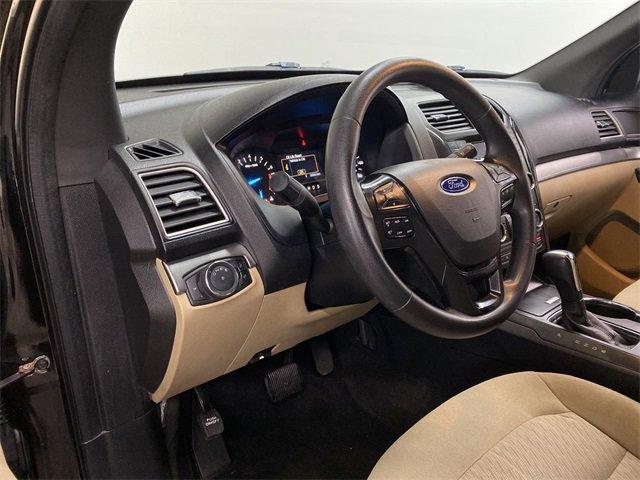 2017 Ford Explorer Vehicle Photo in PORTLAND, OR 97225-3518