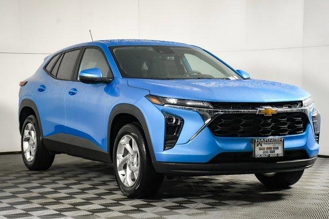 2025 Chevrolet Trax Vehicle Photo in PUYALLUP, WA 98371-4149