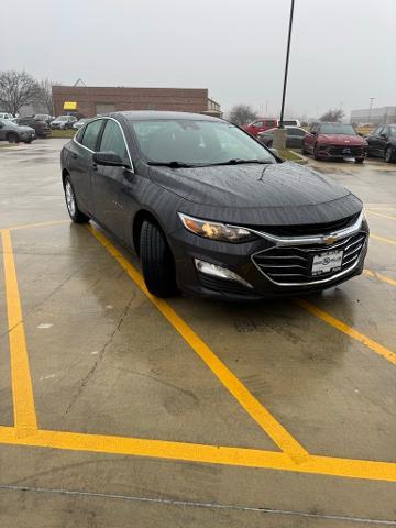 2023 Chevrolet Malibu Vehicle Photo in Peoria, IL 61615