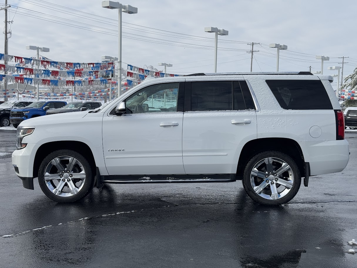 2019 Chevrolet Tahoe Vehicle Photo in BOONVILLE, IN 47601-9633