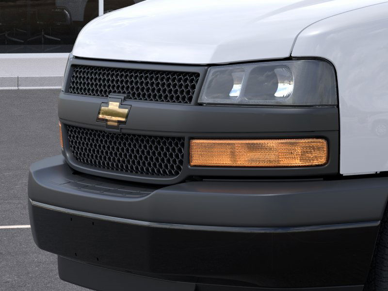 2024 Chevrolet Express Cargo 2500 Vehicle Photo in NEDERLAND, TX 77627-8017