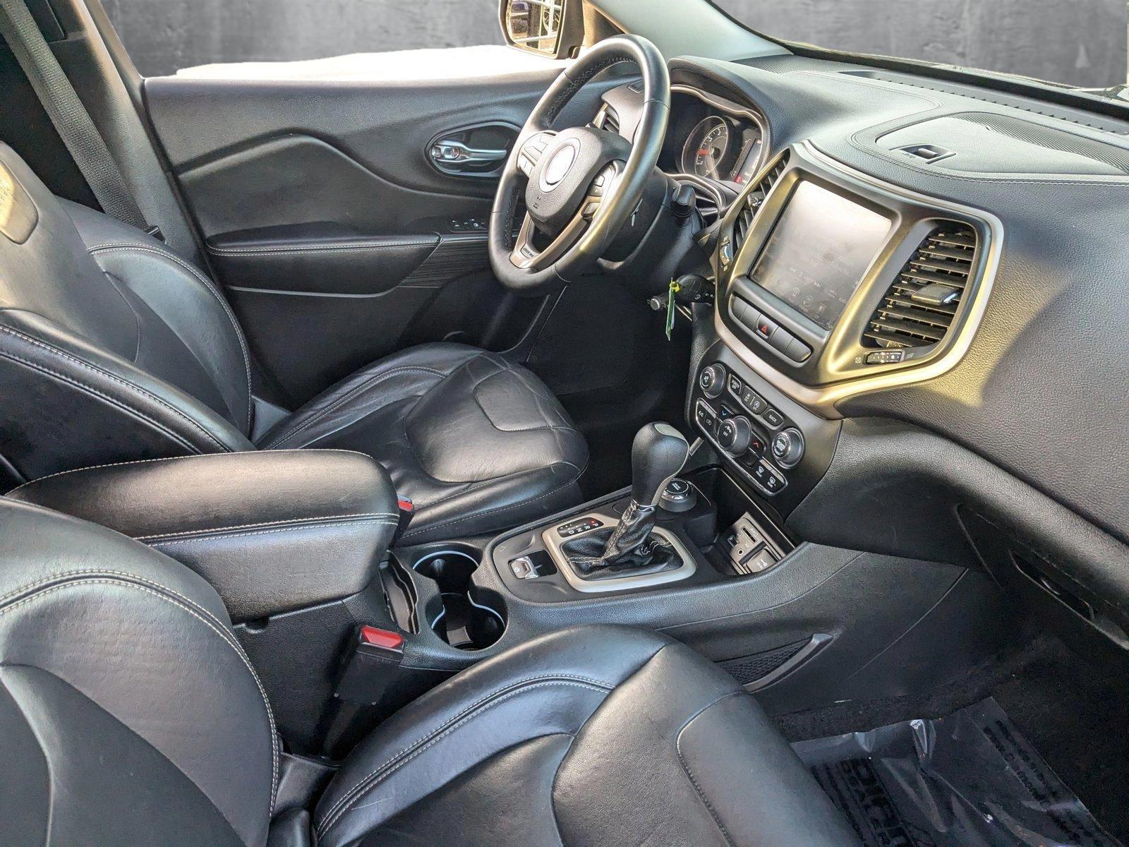2015 Jeep Cherokee Vehicle Photo in Cockeysville, MD 21030-2508