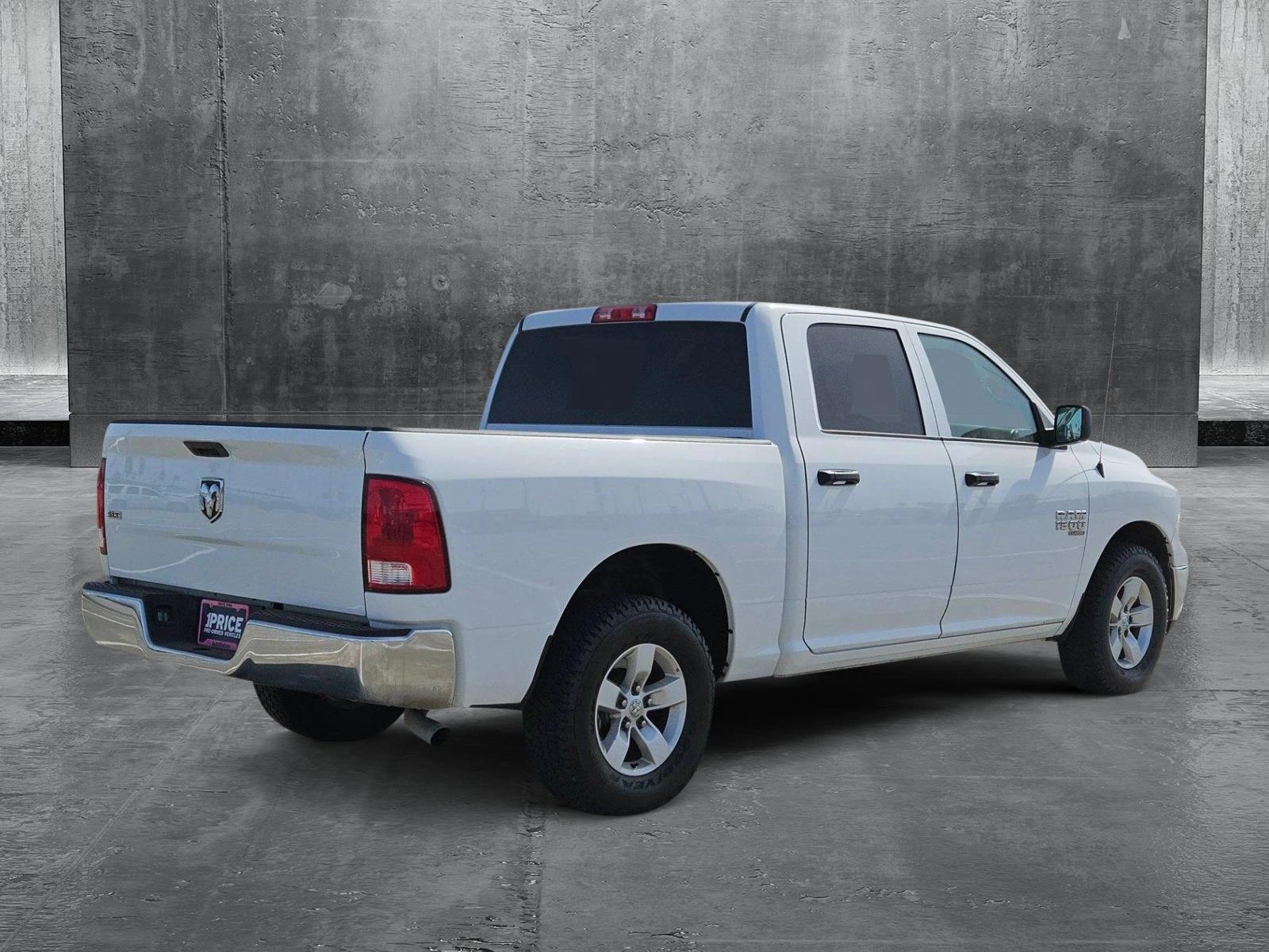 2022 Ram 1500 Classic Vehicle Photo in CORPUS CHRISTI, TX 78416-1100