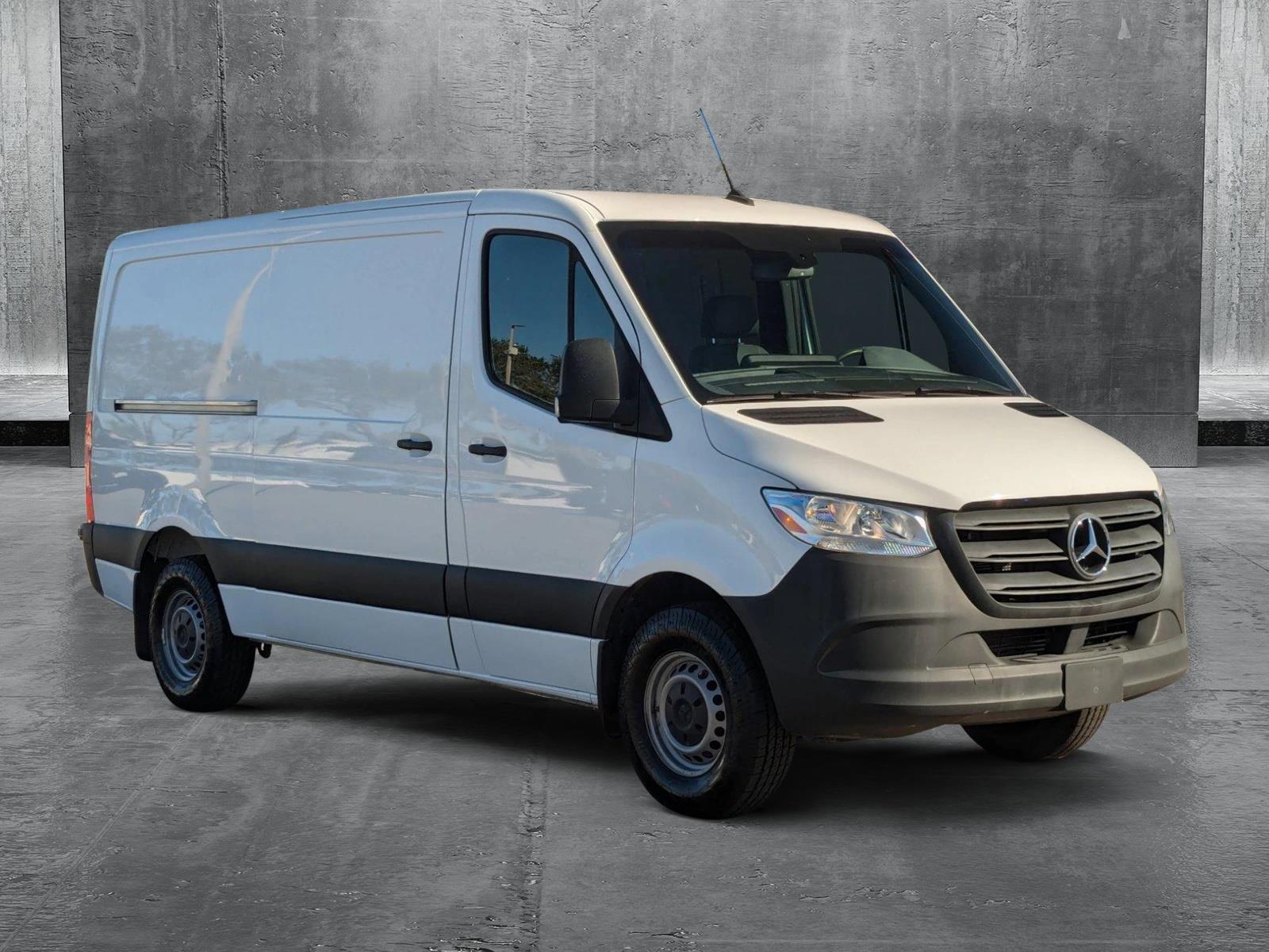 2021 Mercedes-Benz Sprinter Cargo Van Vehicle Photo in Miami, FL 33169