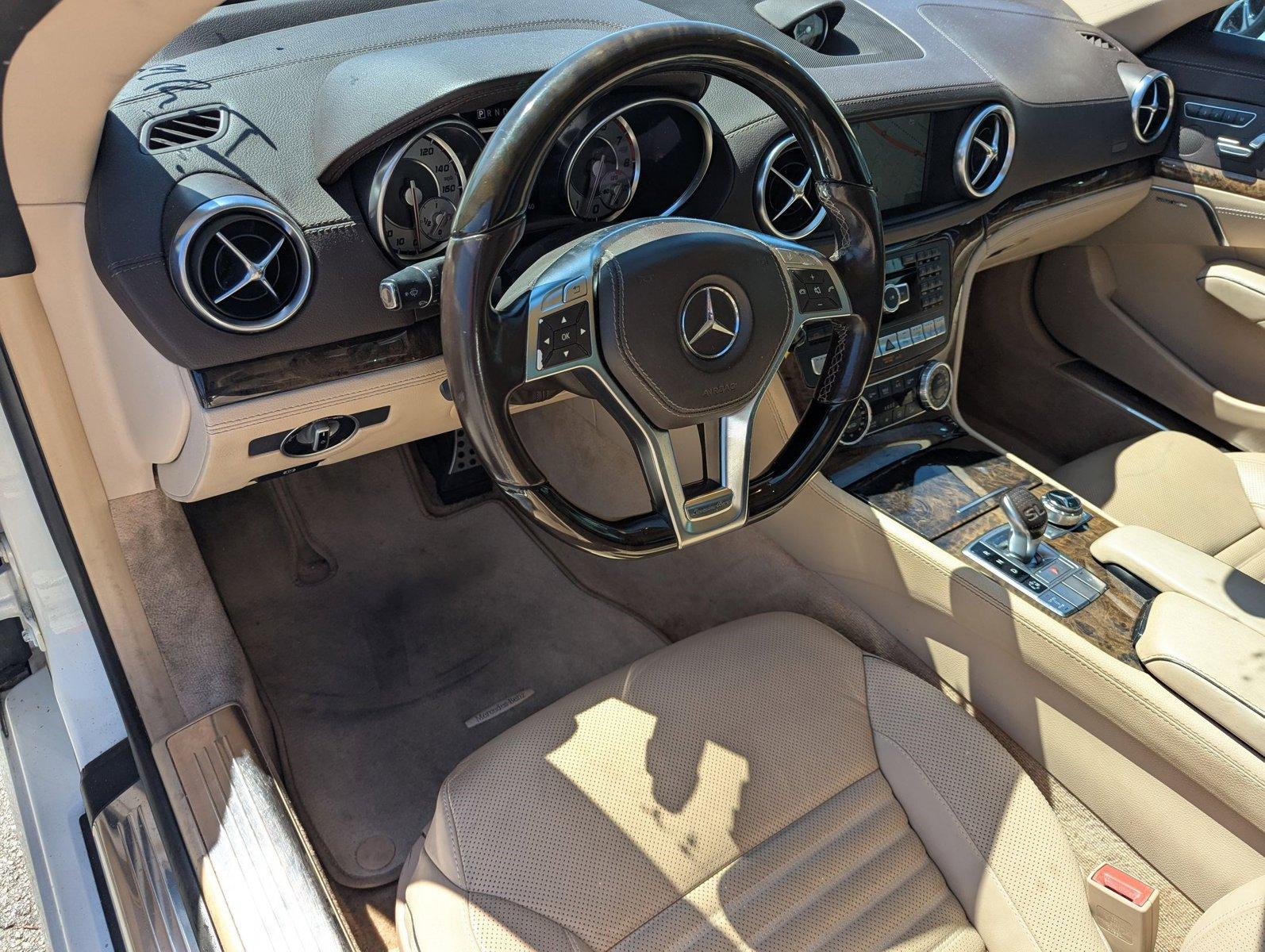 2015 Mercedes-Benz SL-Class Vehicle Photo in Delray Beach, FL 33444